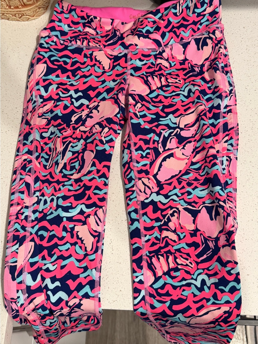 Lilly Pulitzer Pink & Navy Shell-Print Athletic Capris